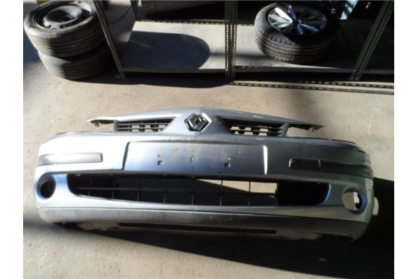 Recambio de paragolpes delantero para renault laguna ii (bg0) 1.9 dci (bg1a, bg1w) referencia OEM IAM 7701476242  