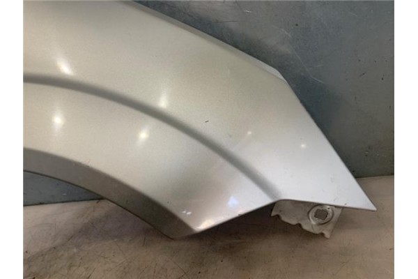 Recambio de aleta delantero derecha para ford fiesta v (jh_, jd_) 1.4 16v referencia OEM IAM 1528047  