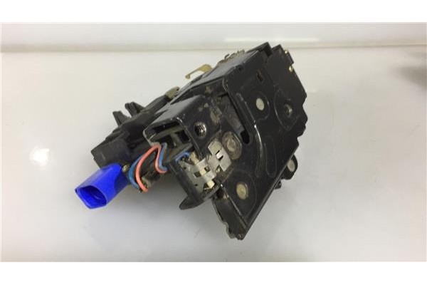 Recambio de cierre electromagnetico delantero derecho para skoda fabia (6y2/6y3) 1.4 classic referencia OEM IAM 3B1837016BQ  3B1