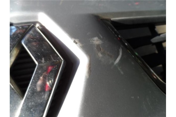 Recambio de paragolpes delantero para renault laguna ii (bg0) 1.9 dci (bg1a, bg1w) referencia OEM IAM 7701476242  