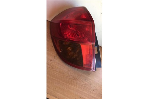 Recambio de piloto trasero izquierdo para subaru legacy berlina (b13/bl) 2.0 se referencia OEM IAM 22020792  
