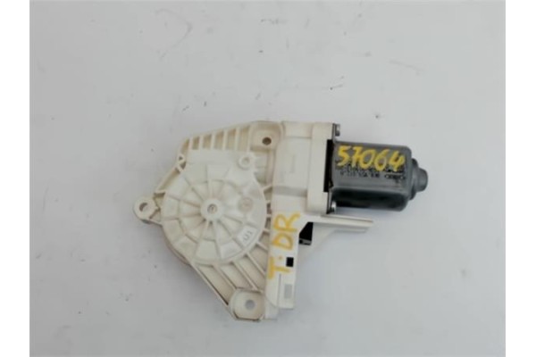 Recambio de motor elevalunas delantero izquierdo para audi s6 berlina (4gc) 4.0 tfsi quattro referencia OEM IAM 8K0959812  