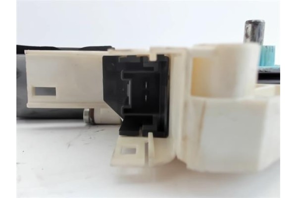 Recambio de motor elevalunas delantero izquierdo para audi s6 berlina (4gc) 4.0 tfsi quattro referencia OEM IAM 8K0959812  