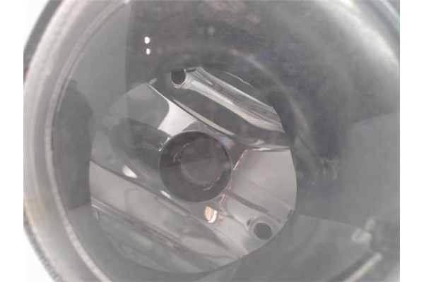 Recambio de faro antiniebla izquierdo para nissan almera tino (v10m) referencia OEM IAM   