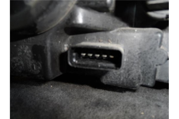 Recambio de faro delantero izquierdo para renault laguna ii (bg0) 1.9 dci (bg1a, bg1w) referencia OEM IAM 8200481196  