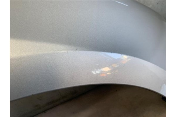 Recambio de aleta delantero derecha para peugeot 307 break / sw (s1) 2.0 hdi 135 referencia OEM IAM 7841T2  