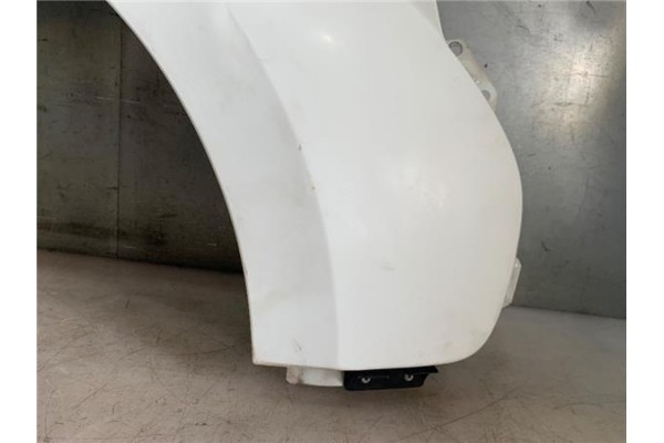 Recambio de aleta delantero derecha para peugeot bipper 1.4 básico referencia OEM IAM 7841Y5  