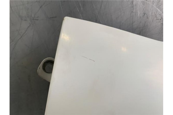 Recambio de aleta delantero derecha para peugeot bipper 1.4 básico referencia OEM IAM 7841Y5  