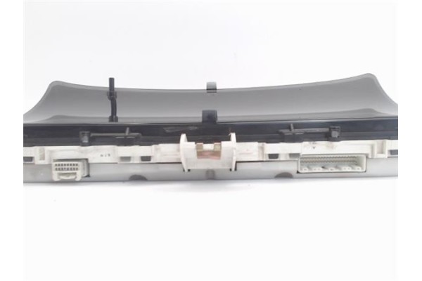 Recambio de cuadro completo para toyota corolla (e12) 1.6 vvt-i referencia OEM IAM 838001H300  