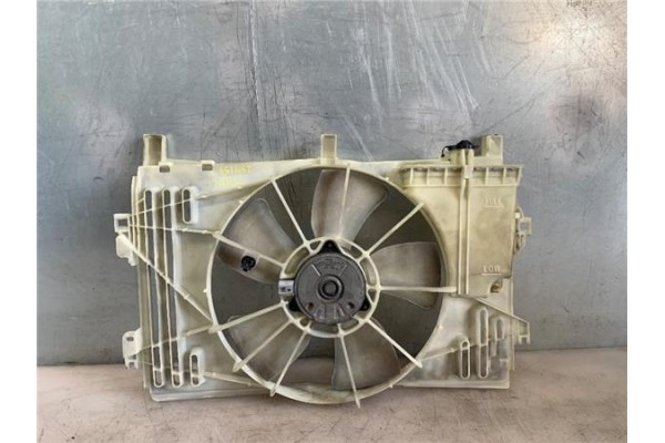 Recambio de electroventilador para toyota corolla (e12) 1.6 vvt-i referencia OEM IAM 167110D060  