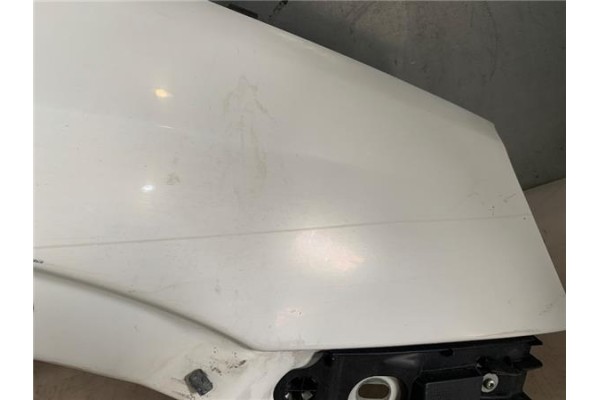 Recambio de aleta delantero derecha para opel corsa c 1.2 twinport referencia OEM IAM 1102030  