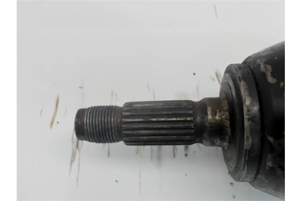 Recambio de palier delantero izquierdo para peugeot 205 ii (20a/c) 1.3 rallye referencia OEM IAM   