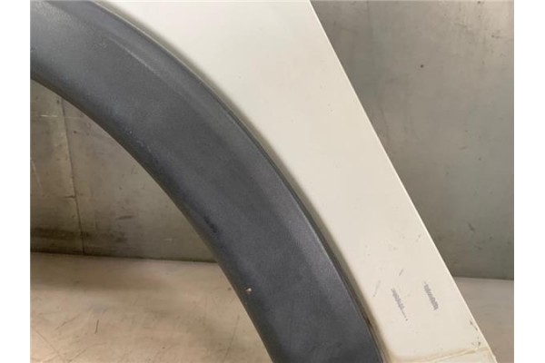 Recambio de aleta delantero izquierda para opel corsa c 1.2 twinport referencia OEM IAM 1101031  