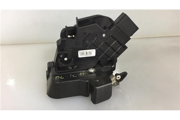 Recambio de cierre electromagnetico delantero derecho para ford focus berlina (cap) 1.6 sport referencia OEM IAM 7M5AR21812AA  