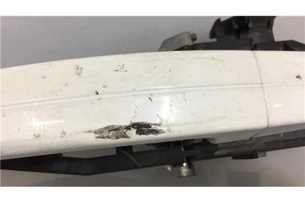 Recambio de maneta exterior delantero derecha para ford focus berlina (cap) 1.6 sport referencia OEM IAM 1305822  