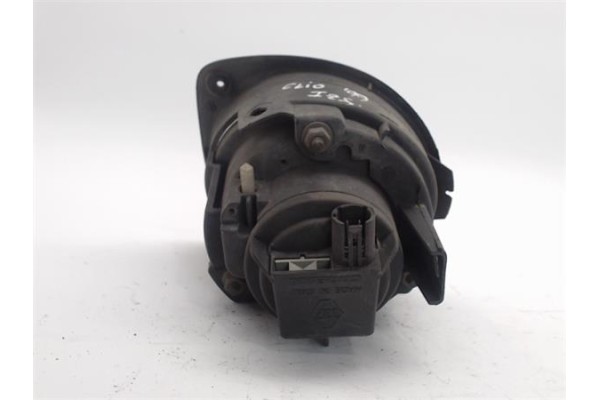 Recambio de faro antiniebla izquierdo para renault clio ii fase i (b/cb0) referencia OEM IAM   