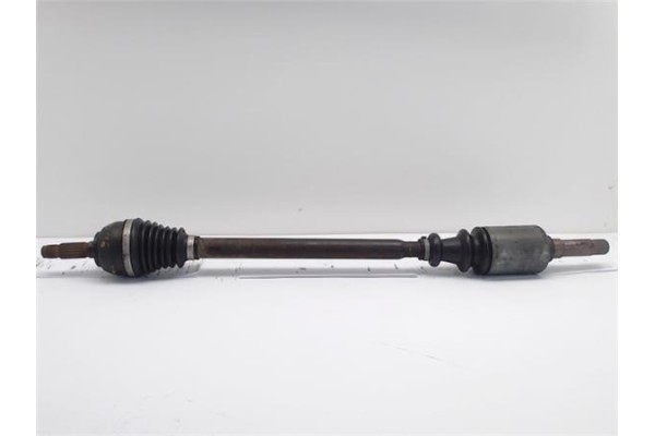 Recambio de palier delantero derecho para citroen saxo 1.4 vts referencia OEM IAM   