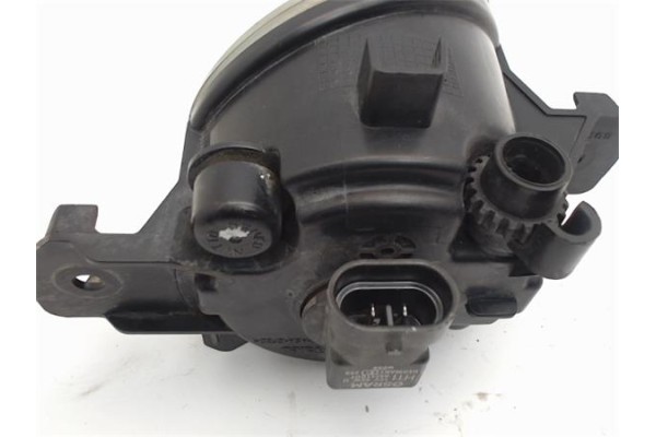 Recambio de faro antiniebla derecho para renault clio ii fase ii (b/cb0) 1.5 pack dynamique referencia OEM IAM 08200002470  2615