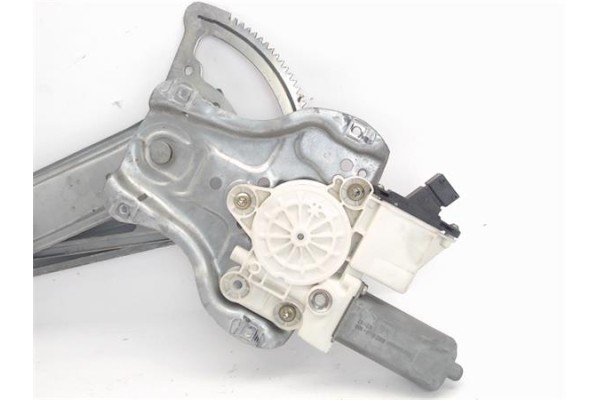 Recambio de mecanismo elevalunas delantero derecho para toyota corolla (e12) 1.6 vvt-i referencia OEM IAM 6981002130 0130822032 