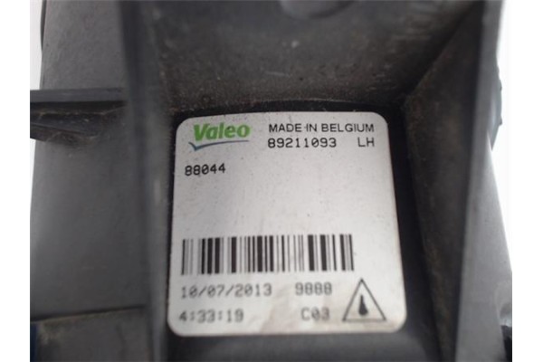 Recambio de faro antiniebla izquierdo para renault clio iii referencia OEM IAM 89211093 88044 