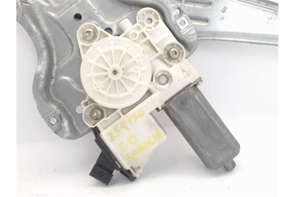 Recambio de mecanismo elevalunas trasero derecho para toyota corolla (e12) 1.6 vvt-i referencia OEM IAM 6983002100 0130822031 