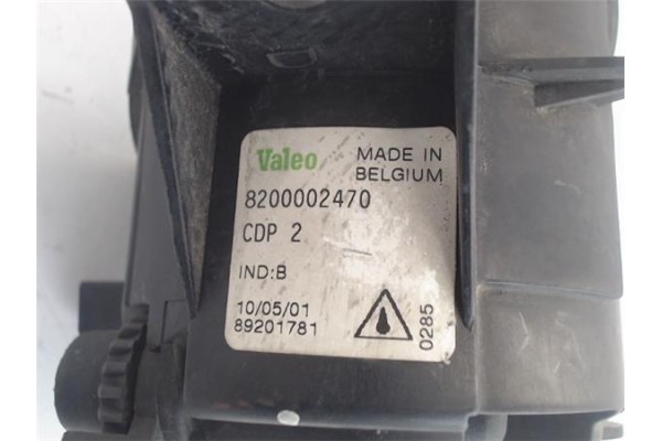Recambio de faro antiniebla izquierdo para renault clio ii fase ii (b/cb0) referencia OEM IAM 8200002470 89201781 261508990A , N