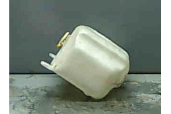 Recambio de deposito limpiaparabrisas para ford fiesta ii (fbd) 1.6 xr2 (fbd) referencia OEM IAM 6163971  