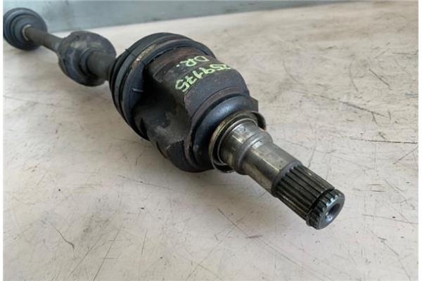 Recambio de palier delantero derecho para toyota corolla (e12) 1.6 vvt-i referencia OEM IAM 4341012660  