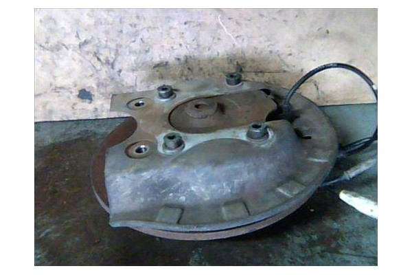Recambio de buje trasero para peugeot 307 (3a/c) 2.0 hdi 110 referencia OEM IAM   