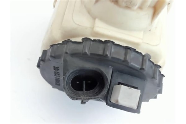 Recambio de faro antiniebla derecho para fiat i doblo (119) 1.9 jtd referencia OEM IAM 086612007ND  