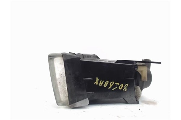 Recambio de faro antiniebla derecho para toyota avensis berlina (t22) 2.0 vvt-i referencia OEM IAM 8122005050  8122105040 , TOYO