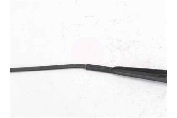 Recambio de brazo limpiaparabrisas delantero derecho para volkswagen bora berlina (1j2) 1.9 conceptline referencia OEM IAM 1J195