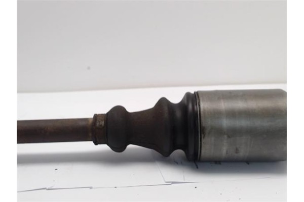 Recambio de palier delantero izquierdo para citroen saxo 1.5 d referencia OEM IAM   