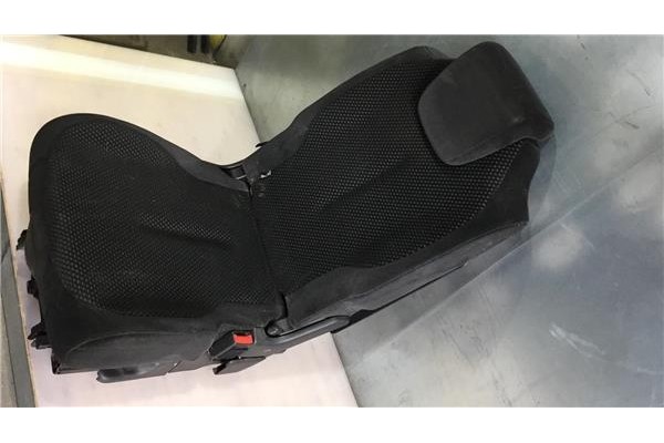 Recambio de asientos traseros para citroen c4 grand picasso 1.8 i 16v referencia OEM IAM 8845WJ  