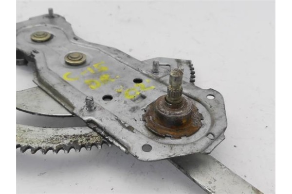 Recambio de elevalunas manual delantero derecho para citroen c 15 1.8 d referencia OEM IAM    Recambio de elevalunas manual delantero derecho para citroen c 15 1.8 d referencia OEM IAM