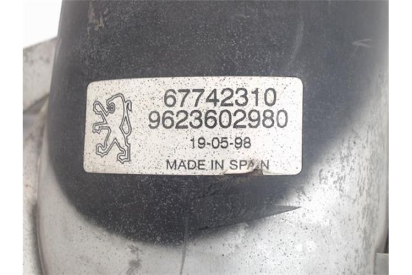 Recambio de faro antiniebla izquierdo para peugeot 206 sin definir referencia OEM IAM 9623602980  