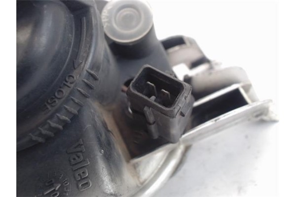 Recambio de faro antiniebla derecho para peugeot 206 sin definir referencia OEM IAM  9628733980 
