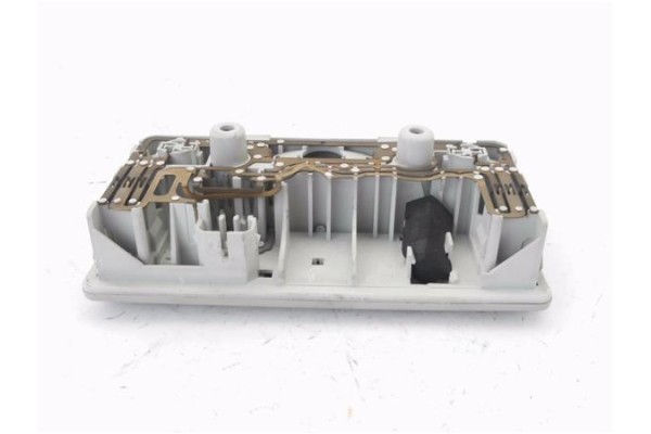 Recambio de luz interior techo para volkswagen bora berlina (1j2) 1.9 conceptline referencia OEM IAM 3B0947105C  
