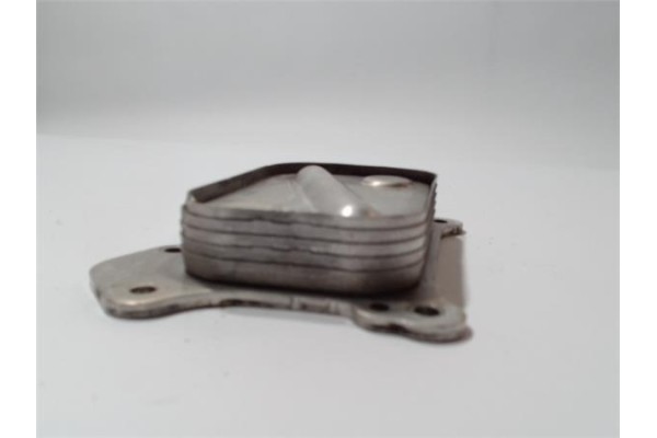 Recambio de radiador aceite para opel combo (corsa c) 1.3 cdti 16v referencia OEM IAM 3257284 080543 