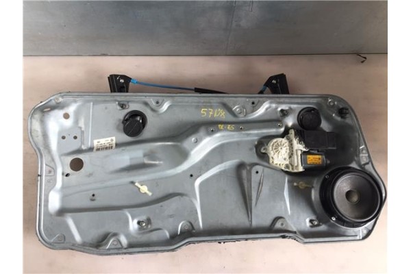 Recambio de elevalunas electrico delantero izquierdo para volkswagen golf iv berlina (1j1) 1.6 16v referencia OEM IAM   