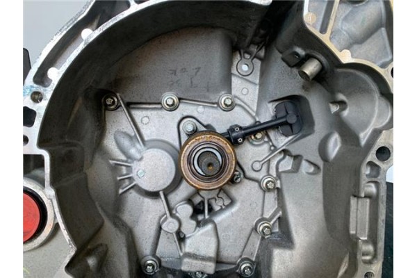 Recambio de caja cambios manual para nissan micra iv (k13k/kk) 1.2 acenta referencia OEM IAM JH3195  