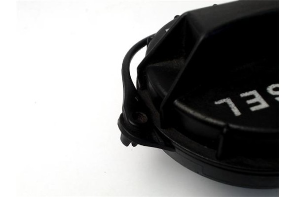 Recambio de tapon combustible para kia ceed (ed) 1.6 crdi 115 referencia OEM IAM 310103A901  