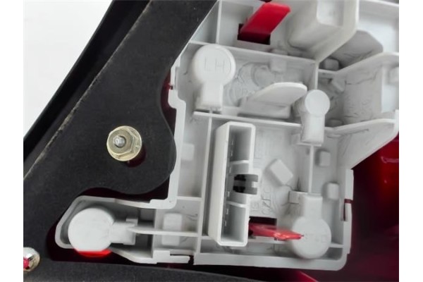 Recambio de piloto trasero izquierdo para ford mondeo iii sedán (b4y) 2.0 16v referencia OEM IAM 1371861 2201377 1319872 , FORD 