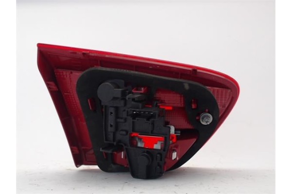Recambio de piloto trasero derecho para seat ibiza st (6j8) referencia OEM IAM 6J8945094  