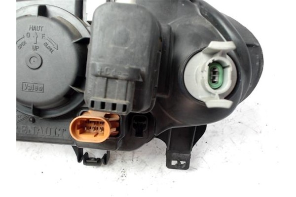 Recambio de faro delantero dcho para renault megane i fase 2 berlina (ba0) referencia OEM IAM 7701047180 67743625 260103707R , R