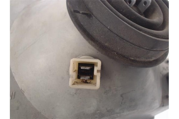 Recambio de faro delantero dcho para seat ibiza referencia OEM IAM SE021930008C 4044611 