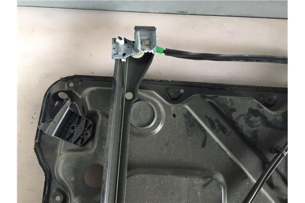 Recambio de elevalunas electrico delantero derecho para volkswagen new beetle (9c1/1c1) 2.0 referencia OEM IAM 1J2959801D  