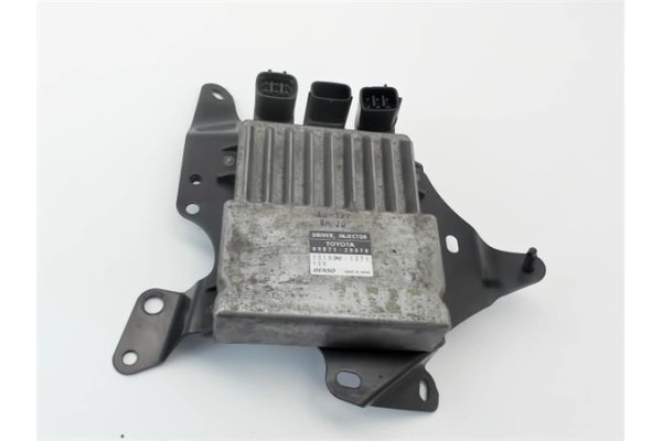 Recambio de centralita inyeccion para lexus is ii (_xe2_) 220 d (ale20) referencia OEM IAM 8987120070  