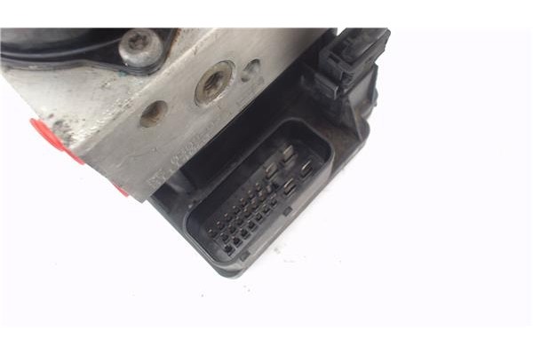 Recambio de nucleo abs para volkswagen bora berlina (1j2) 1.9 conceptline referencia OEM IAM 1J0698117A  