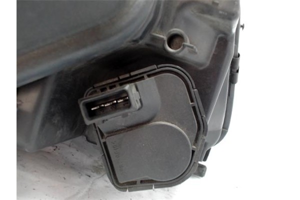 Recambio de faro delantero dcho para audi a4 berlina (b5) referencia OEM IAM 0301094201  